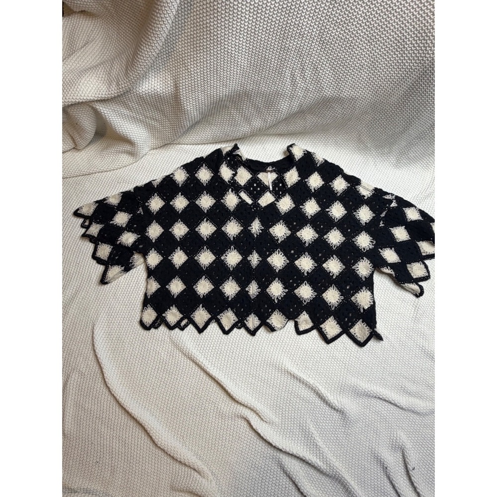 Free People Crochet Diamond Knit Top Black Cream Scalloped Hem V-Neck Boho Small